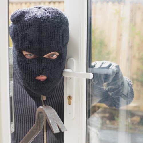 Panda Locksmiths Explain How Burglars Know that You Are Away